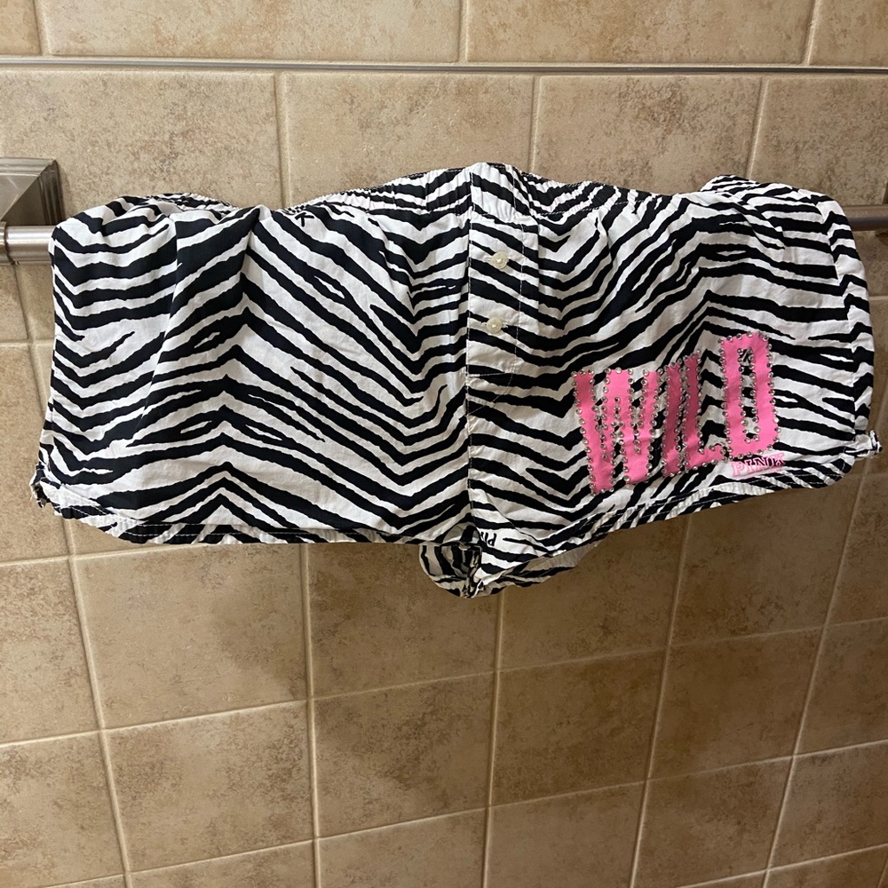Victoria’s Secret pink pj shorts size small